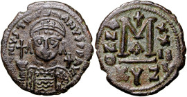 BYZANZ. 
IUSTINIANUS I. 527-565. AE-Follis 35mm ("23"=&nbsp;549/550) 18,20g, Cyzikus, 1. Offizin. Büste in Panzer mit Helm, Schild (mit Reiter) und K...