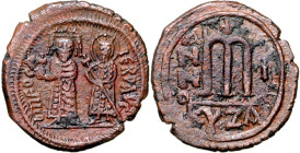 BYZANZ. 
FOCAS 602-610. AE-Follis 30mm ("1"=&nbsp;602/603) 12,54g, Kyzikus, 1. Off. Kaiserpaar steht v.v. D N FOKA - IN PEP A / Wert m zw. ANNO - I; ...