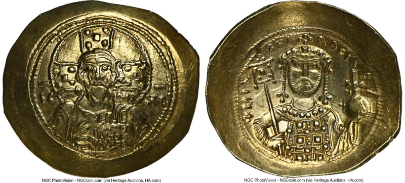 Michael VII Ducas (AD 1071-1078). AV/EL histamenon nomisma scyphate (27mm, 4.35 ...