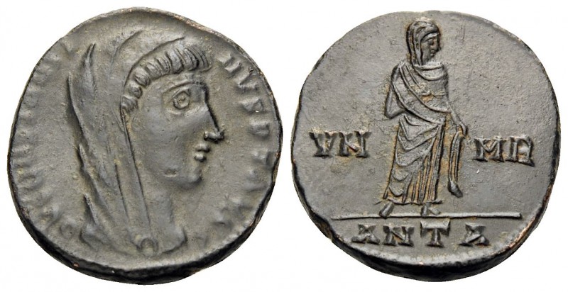 Divus Constantine I, died 337. Follis (Bronze, 15 mm, 1.95 g, 11 h), struck unde...