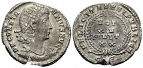 Constantius II, 337-361. Siliqua (Silver, 18.5 mm, 2.40 g, 12 h), Constantinople, 5th officina (E), 340-351. D N CONSTAN-TIVS AVG Rosette-diademed, dr...