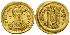 Zeno, second reign, 476-491. Solidus (Gold, 20 mm, 4.52 g, 6 h), Constantinople, 3rd officina (Γ), 477-491. D N ZENO PERP AVG Helmeted, diademed and c...
