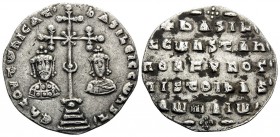 Basil II Bulgaroktonos, with Constantine VIII, 976-1025. Miliaresion (Silver, 21.5 mm, 2.35 g, 6 h), Constantinople, 977-989. En TOVTω nICA T' bASILEI...