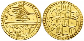 Ottoman Empire. Mustafa III, AH 1171-1187 / AD 1757-1774. Zeri Mahbub (Gold, 20.5 mm, 2.63 g, 12 h), Kostantiniye (Constantinople) mint, dated year AH...
