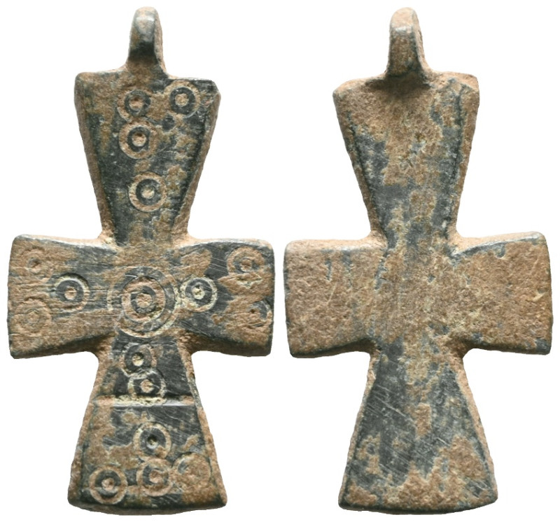 ANCIENT BYZANTINE EMPIRE BRONZE CROSS ( 8th - 10 th century ) .Ae

 Weight:5,1...