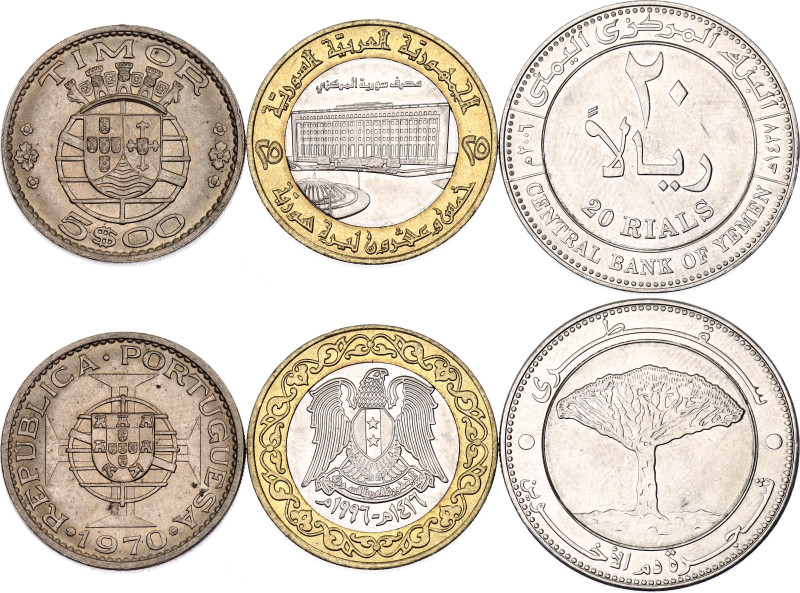 World Lot of 3 Coins 1970 - 2006

Various Countries, Motives, Dates & Denomina...