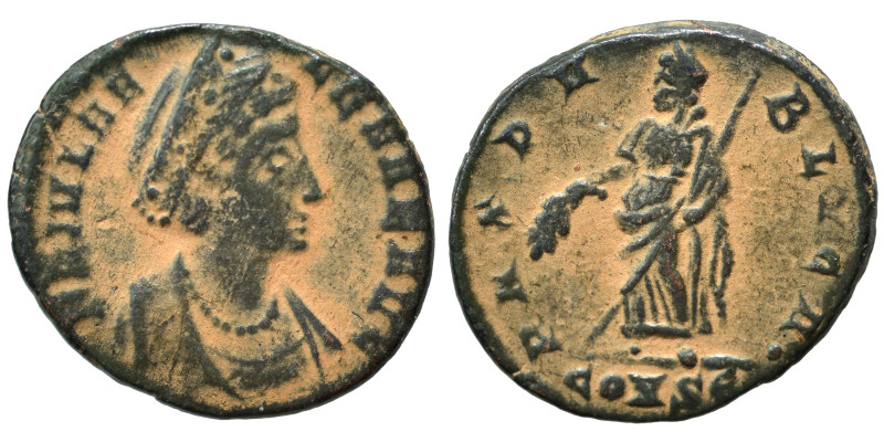 Helena, 324-328/30. Follis (bronze, 1.57 g, 15 mm), Constantinople. FL IVL HE-LE...