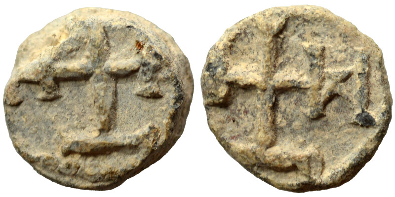 Byzantine seal (lead, 3.01 g, 10 mm). Nearly very fine.