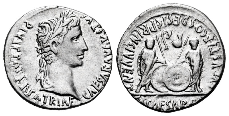 Augustus. Denarius. 7-6 a. C. Lugdunum. (Ffc-22). (Ric-207). (Cal-852). Anv.: CA...