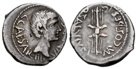 Octavian. Q. Salvidienus Salvius Rufus. Denarius. 40 BC. Military mint moving . (Ffc-323). (Craw-523/1a). (Sydenham-1326b). Anv.: C. CAESAR III. VIR. ...