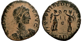 Constantius II, 337-361. Follis. Obverse: CONSTANTIVS PF AVG Diademed, draped and cuirassed bust. Reverse: VICTORIAE DD AVGG Q NN, Two Victories stand...