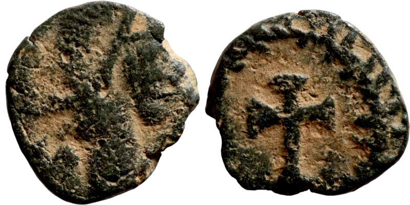 Theodosius II (408-450) Nummus, Obverse: DN THEODOSVS PP AVG. Diademee bust. Rev...