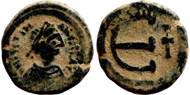 Justinian I (527-565) Pentanummium. Obverse: :D N IVSTINIANVS P P AVG, diademed,...