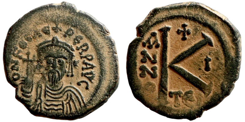 *RARE* Phocas, Half Folli first regnal years. Thessalonica. Obverse: DN FOCAE PE...