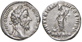 Marco Aurelio (161-168) Denario - Testa laureata a d. - R/ La Pace stante a s. - RIC 369 AG (g 3,47)