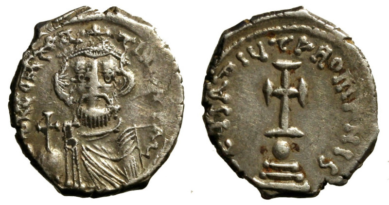 COSTANTE II (641-668) Esagramma per Costantinopoli (g. 6,37). d N CONSTANTINVS P...