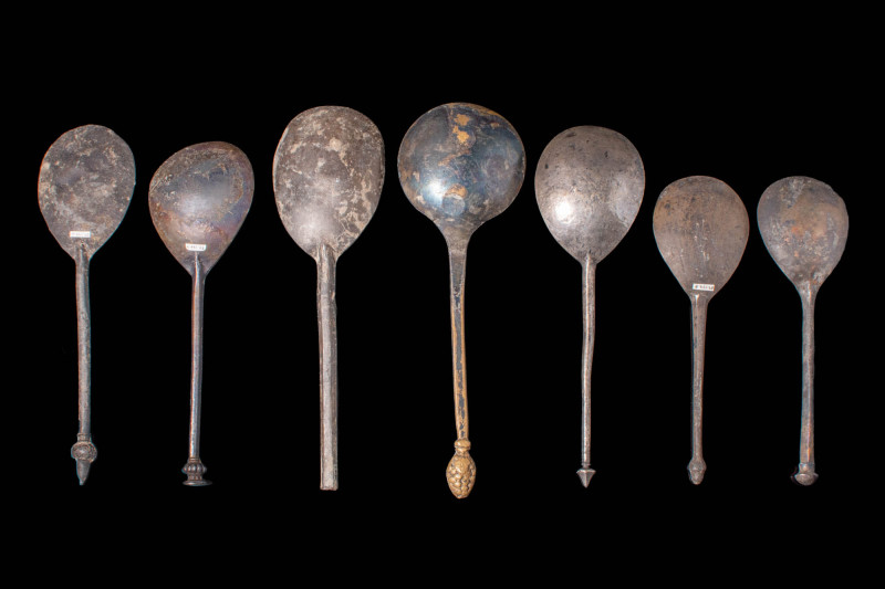 COLLECTION OF POST MEDIEVAL PEWTER SPOONS

 Ca. AD 1400 - 1700 A collection of...