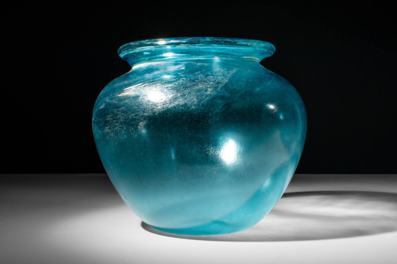 ROMAN LEGIONARY BLUE GLASS CINERARY URN

 Ca. AD 50 - 200 A Roman hand-crafted...