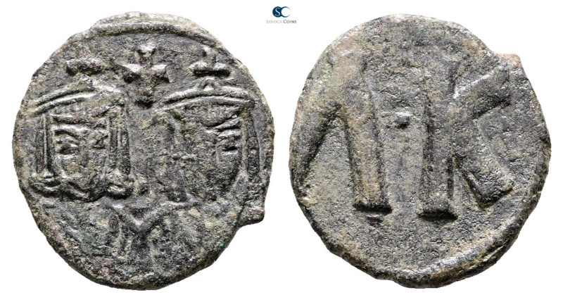 Leo V the Armenian, with Constantine AD 813-820. Syracuse
Follis Æ

20 mm, 3,...