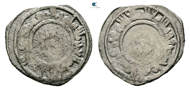 Fatimids. AH 296-567. 
AR 1/4 Dirham 

15 mm, 0,61 g



Good Fine