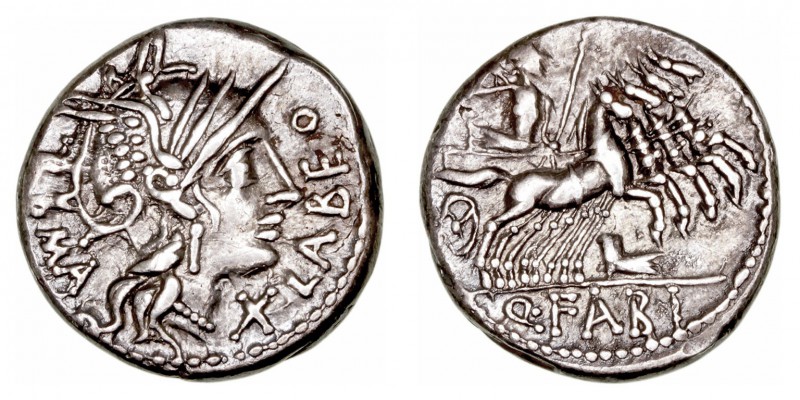 República Romana
Fabia
Denario. AR. (124 a.C.). A/Cabeza de Roma a der., delan...