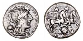 República Romana
Quinctia
Denario. AR. Roma. (126 a.C.). A/Cabeza de Roma a der., delante X, detrás bonete de flamen. R/Los Dioscuros a caballo, enc...