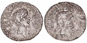 Monedas Pre-Imperiales
Marco Antonio y Octavio
Denario. AR. Ceca volante. (41 a.C.). A/Cabeza descubierta de M. Antonio a der., alrededor M. ANT. IM...