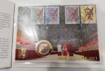 Monedas Extranjeras
Vaticano 
2 Euro. Cuproníquel. 2013. Sede Vacante. Se incluye en estuche junto con el sobre y los sellos (4) del evento. SC.