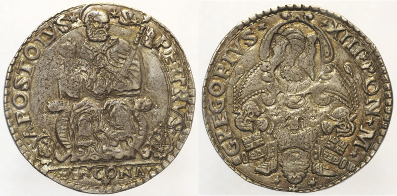 Gregorio XIII (1572-1585). ANCONA Testone 1557. Ser. 541; Munt. 232. Tipiche scr...