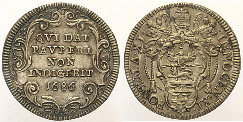 Innocenzo XI (1676 - 1689). ROMA. Giulio 1686 Munt. 163. AG. 3 g.

Status: SPL
