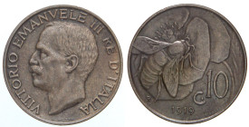 Raccolta di falsi da studio - Restrike collection - FALKLAND - Vittorio Emanuele III (1900-1943) - 10 Centesimi 1919 Ape   (CU g. 5,41)