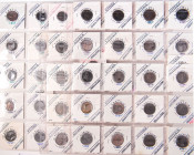LOTTI - Estere  GRAN BRETAGNA - Farthing (60) e 1/2 farthing (3), lotto di 63 monete diverse per tipo o data, in oblò cartonato - Da visionare