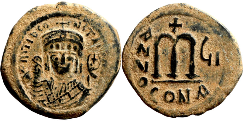 Tiberius II Constantine (578-582). Follis. Obverse: mperor, crowned and mantled ...