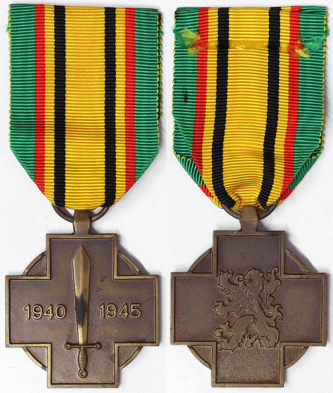 Belgium, Leopold III Military Combatant's Medal, 1940-45, 43,5x37,5 mm. Ae.