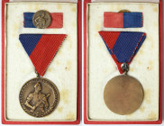 Hungary, Labour Guard Commemorative Medal, n.d., For loyal service to the country and the people. Ø 38,5 mm ca. Mignon: Ø 18 mm ca. Ae. With original ...