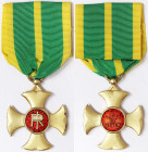 Republic, Distinguished Service Cross of the Guard of Finance For Long Servie Merit (25 years). 42x35 mm. Ae.