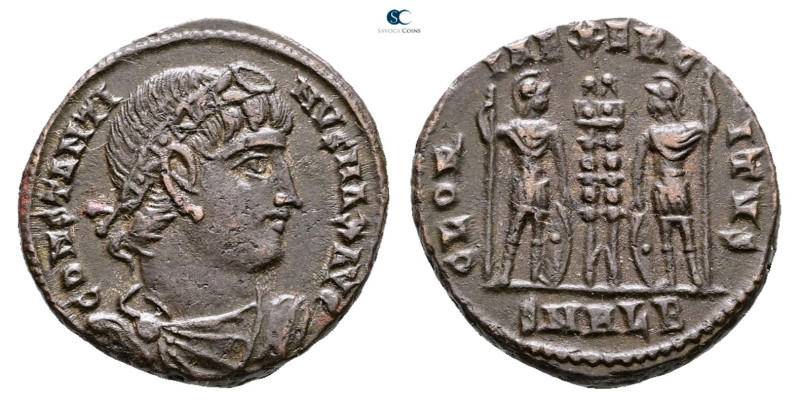 Constantine I the Great AD 306-337. Alexandria
Follis Æ

18 mm, 3,18 g


...