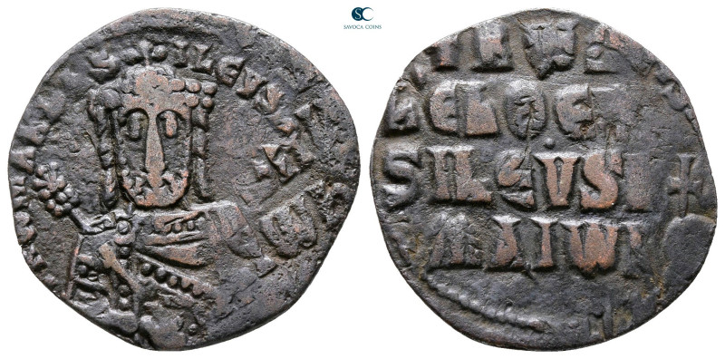 Constantine VII with Romanus II AD 945-959. Constantinople
Follis Æ

25 mm, 3...