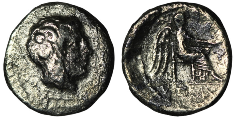 M Porcius Cato (89 BC). Rome 
AR Quinarius (15mm, 1,75g)
Obv: Wreathed head of L...