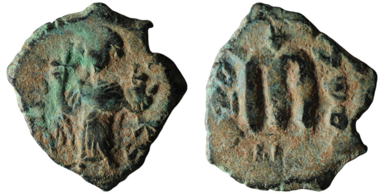 Constans II (AD 641-668).
AE Follis (25mm, 5,46g)