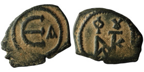Justin II (AD 565-578). Theoupolis (Antioch)
AE Pentanummium (19mm, 1,78g)

Artificial sandpatina