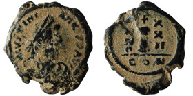 Justinian I (AD 527-565). Constantinople
AE Decanummium (24mm, 4,13g)

Artificial sandpatina