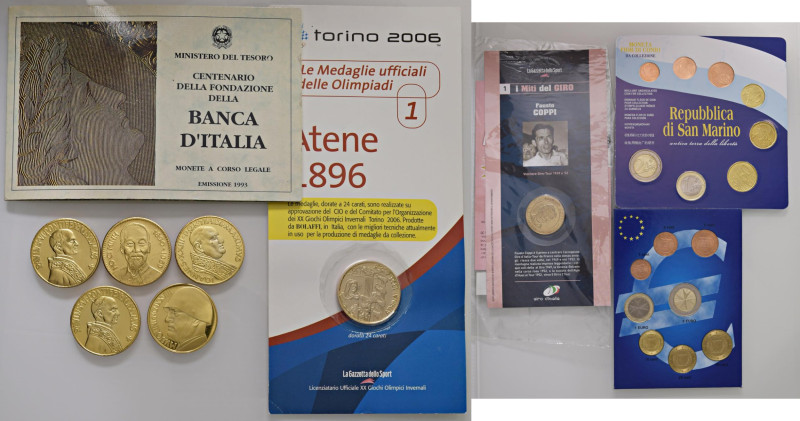 WORLD COINS Lotto composto da numerose monete e banconote del XX secolo di cui 1...