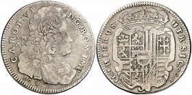 1733. Carlos III, Pretendiente. Nápoles. V/MA-DeG. 1/2 piastra. (Vti. falta) (MIR. 321/2). 12,35 g. Rara. MBC-.