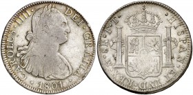 1801. Carlos IV. México. FT. 8 reales. (Cal. 697 var). 26,84 g. MBC-.