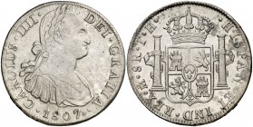 1807. Carlos IV. México. TH. 8 reales. (Cal. 707). 26,86 g. Leves golpecitos. MBC-/MBC.