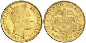 1920. Colombia. A (Medellín). 5 pesos. (Fr. 113) (Kr. 201.1). 8,02 g. AU. Leves marquitas. EBC-.