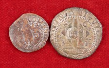 Austrias. Perpinyà. Lote de 2 monedas: 1 ternet de 1611 y 2 sous de 1598 con contramarca cabeza de San Juan (1603). MBC-/MBC.