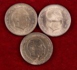 1953*56, *62 y *63. Estado Español. 1 peseta. (Cal. 85, 88 y 89). 3 monedas. A examinar. MBC/EBC.