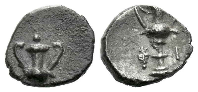 Calabria, Tarentum Obol circa 280-228, AR 10.00 mm., 0.54 g.
Cantharus. Rev. Ca...